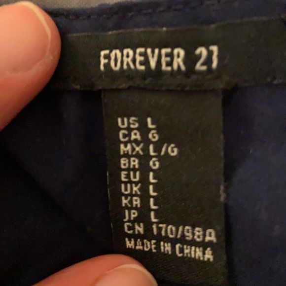 Navy blue crop top from forever 21 - Picture 2 of 2